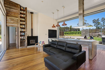 The Longhouse - Accommodation Coffs Harbour 16
