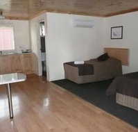 Black Gold Motel - Accommodation Coffs Harbour