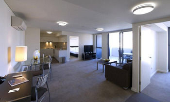 Chifley Executive Suites - Accommodation Coffs Harbour 21