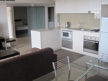 Chifley Executive Suites - Accommodation Coffs Harbour 3