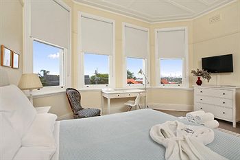 Admiral Collingwood Lodge - Accommodation Coffs Harbour 9