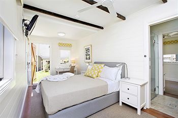 Admiral Collingwood Lodge - Accommodation Coffs Harbour 15