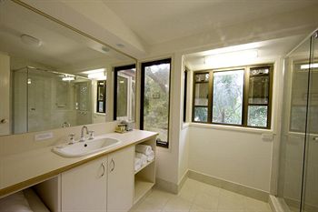Montville Attic - Accommodation Coffs Harbour 1