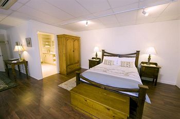 Montville Attic - Accommodation Coffs Harbour 20