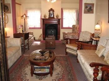 Chalet Blue Mountains - Accommodation Coffs Harbour 1