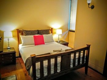 Sydney Harbour Bed & Breakfast - Accommodation Coffs Harbour 53