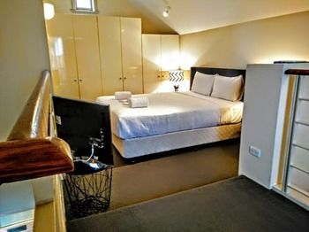 Sydney Harbour Bed & Breakfast - Accommodation Coffs Harbour 57