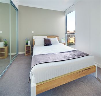 Zara Tower - Luxury Suites And Apartments - Accommodation Coffs Harbour 6