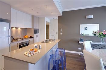 Zara Tower - Luxury Suites And Apartments - Accommodation Coffs Harbour 24