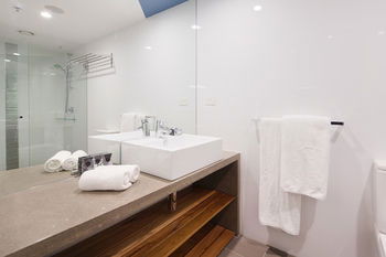 Zara Tower - Luxury Suites And Apartments - Accommodation Coffs Harbour 61