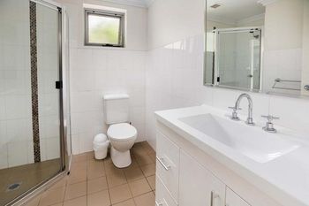 Bluegum Apartments - Accommodation Coffs Harbour 5