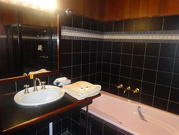 Casuarina Estate - Accommodation Coffs Harbour 1
