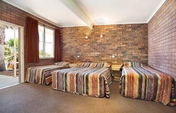 Colyton Hotel - Accommodation Coffs Harbour 37