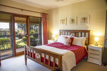 Burncroft Guest House - Accommodation Coffs Harbour 7