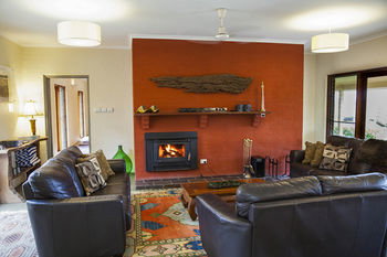 Burncroft Guest House - Accommodation Coffs Harbour 11
