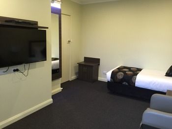 Park Squire Motor Inn And Serviced Apartments - Accommodation Coffs Harbour 9