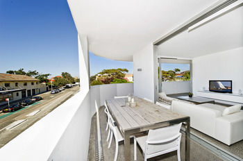 Bondi Beach Apartments - Accommodation Coffs Harbour 3