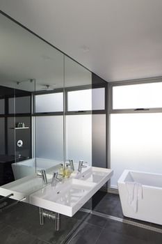 Bondi Beach Apartments - Accommodation Coffs Harbour 15