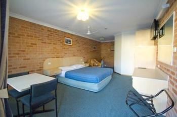 Branxton House Motel, Hunter Valley - Accommodation Coffs Harbour 2