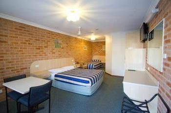 Branxton House Motel, Hunter Valley - Accommodation Coffs Harbour 4