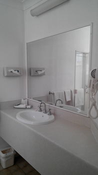 Branxton House Motel, Hunter Valley - Accommodation Coffs Harbour 8