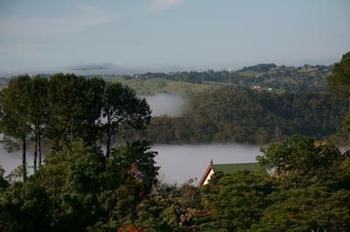 Montville Misty View Cottages - Accommodation Coffs Harbour 9