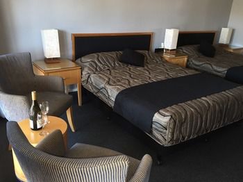 Old Maitland Inn - Accommodation Coffs Harbour 73