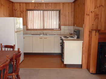 Hunter Hideaway Cottages - Accommodation Coffs Harbour 7