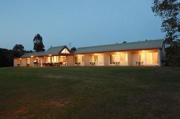 Rothbury Escape - Accommodation Coffs Harbour 4