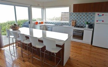Culburra Beach House - Accommodation Coffs Harbour 7
