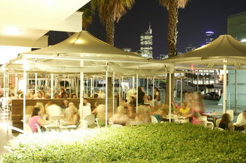 Docklands Serviced Apartments - Accommodation Coffs Harbour 9