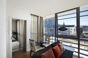 Docklands Serviced Apartments - Accommodation Coffs Harbour 18