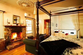 Merrow Cottages - Accommodation Coffs Harbour 4