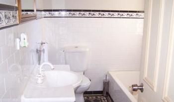 Verona Guest House - Accommodation Coffs Harbour 1