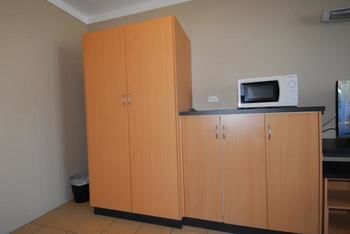 Sands Hotel, Maroubra - Accommodation Coffs Harbour 3