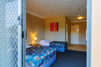 Sands Hotel, Maroubra - Accommodation Coffs Harbour 21