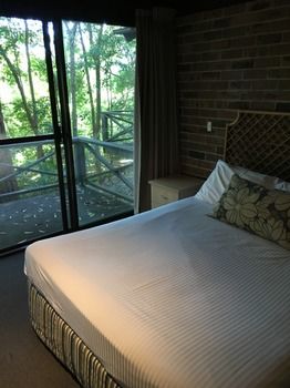 Avoca Beach Hotel & Resort - Accommodation Coffs Harbour 23