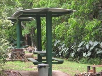 Mapleton Cabins & Caravan Park - Accommodation Coffs Harbour 1