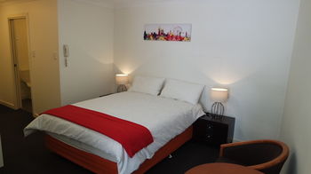 Cityview Studio Accommodation - Accommodation Coffs Harbour 14