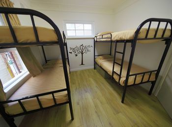 Sydney Star Backpackers - Accommodation Coffs Harbour 4