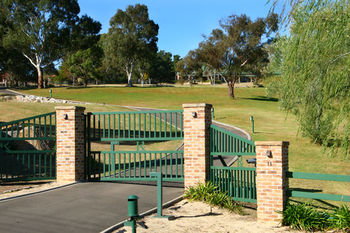 Relaxin - Accommodation Coffs Harbour 5