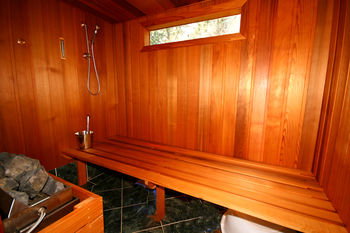 Relaxin - Accommodation Coffs Harbour 7