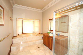 Relaxin - Accommodation Coffs Harbour 12