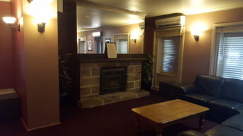 Wisemans Inn Hotel - Accommodation Coffs Harbour 11