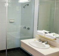 Newcastle Beach Hotel - Accommodation Coffs Harbour