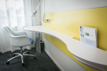 Holiday Inn Express Sydney Macquarie Park - Accommodation Coffs Harbour 0