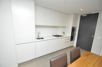 Camperdown 908 St Furnished Apartment - Accommodation Coffs Harbour 17