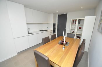 Camperdown 908 St Furnished Apartment - Accommodation Coffs Harbour 18