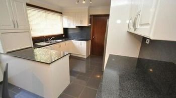 Castle Hill 60A Gil Furnished Apartment - Accommodation Coffs Harbour 6