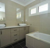 North Ryde 2 Font Furnished Apartment - Accommodation Coffs Harbour